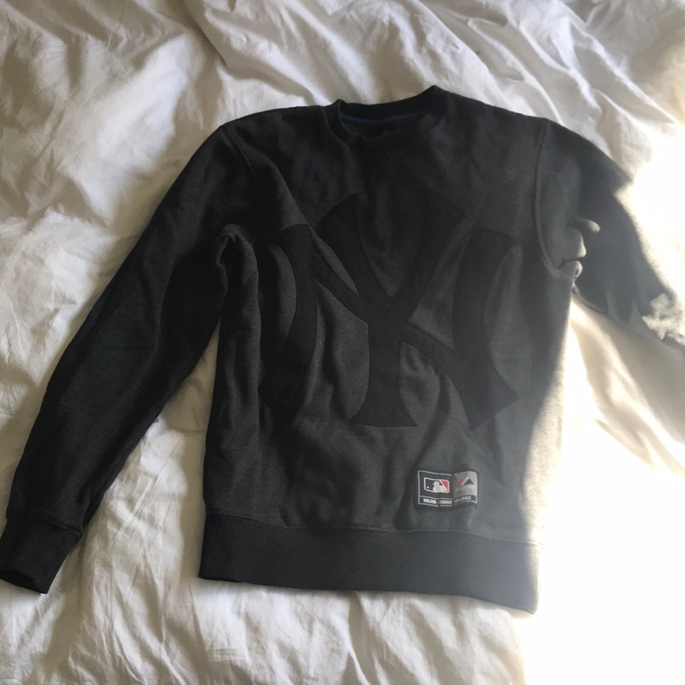 Sporty sweater